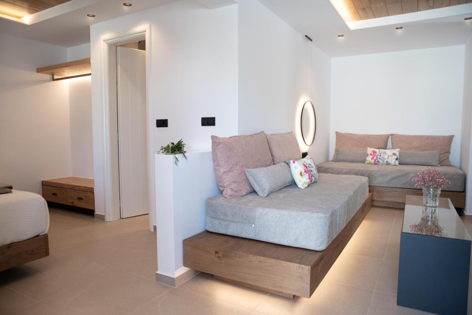 Junior Suite,1589553916:JPEG